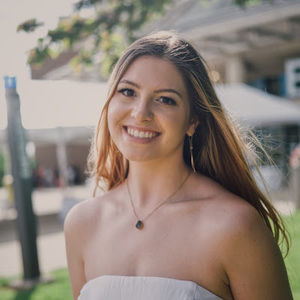 Meet your Posher, Toria